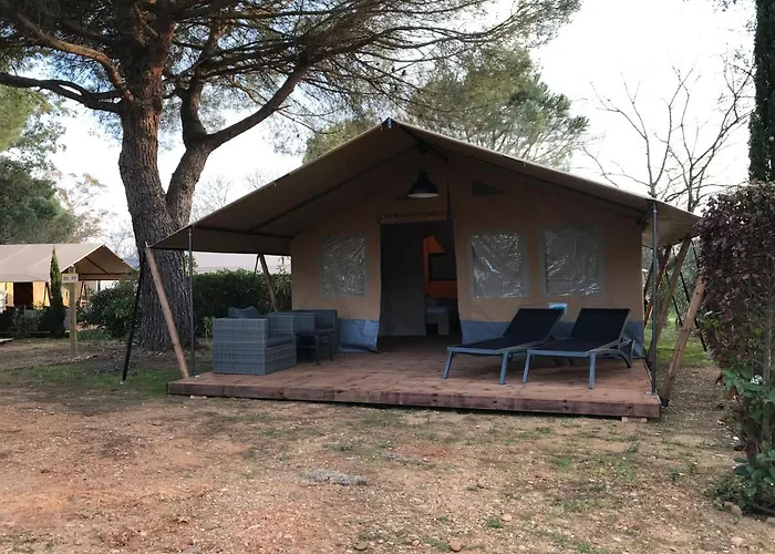 Budget Glamping Safaritent - Mas De Mourgues Hotel