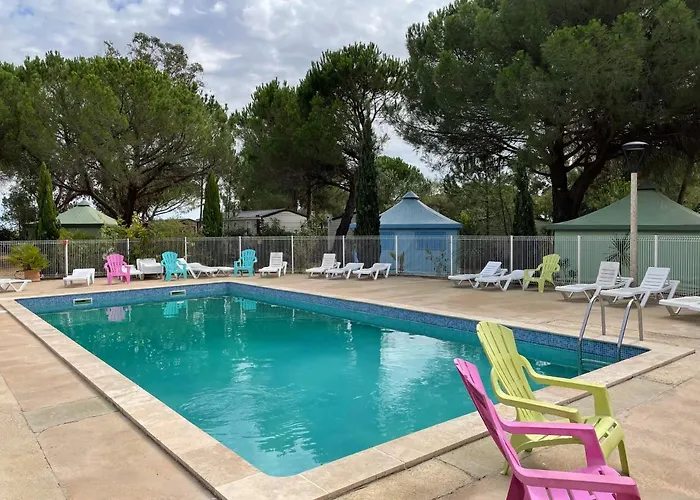 Budget Glamping Safaritent - Mas De Mourgues