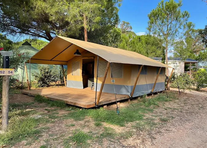 Budget Glamping Safaritent - Mas De Mourgues Hotel